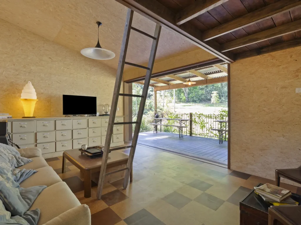 Wollumbin Cabin built by Shelter Arc Build