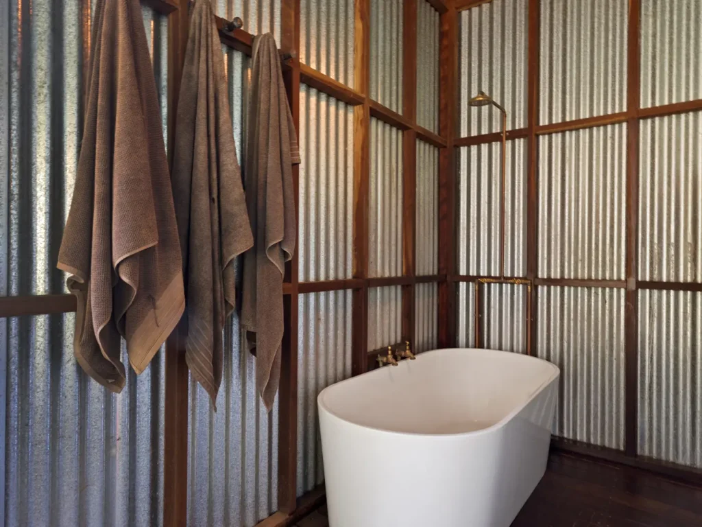 Wollumbin Cabin Built by Shelter Arc Build